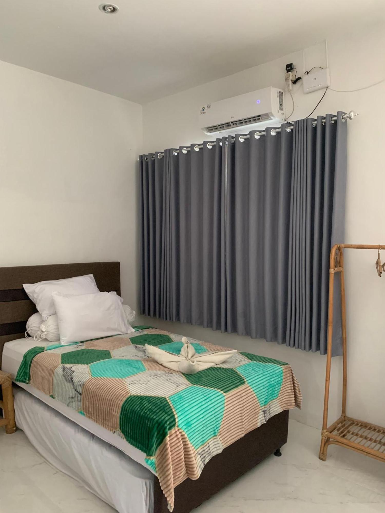 Gili Davidoff Skyline Hotel Gili Trawangan Luaran gambar